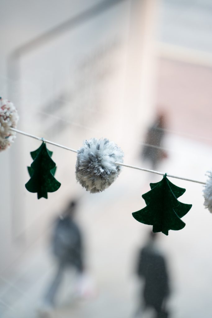 南豐紗廠打造雪花球白色聖誕 12月免費接駁小巴來回港鐵站